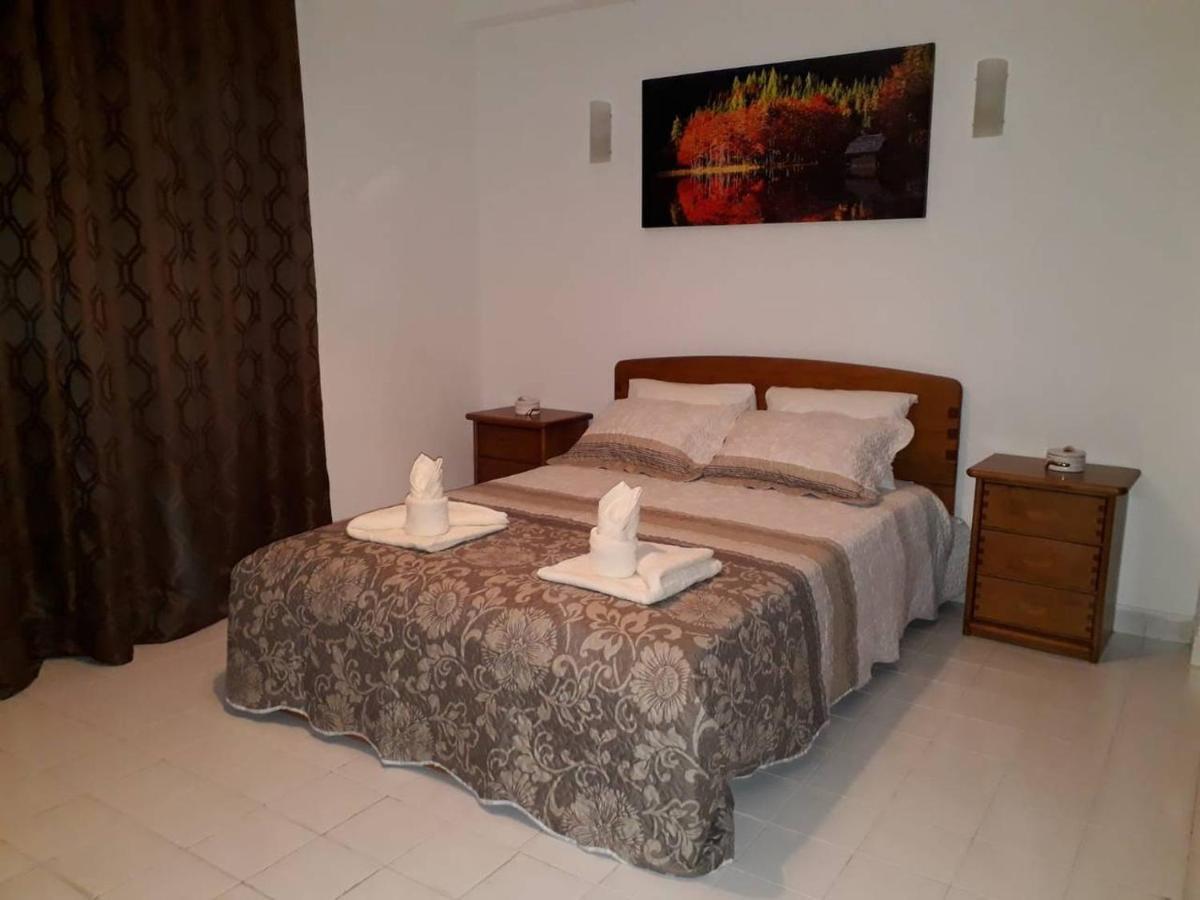 Apartamento T1 Com Piscina, Em Montechoro, Albufeira, Algarve Apartment Ngoại thất bức ảnh
