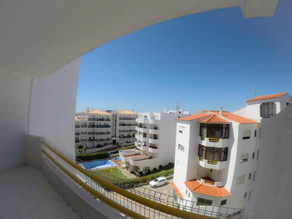 Apartamento T1 Com Piscina, Em Montechoro, Albufeira, Algarve Apartment Ngoại thất bức ảnh